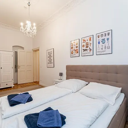Flair Berlin zentral und ruhig für Familien und Geschäftsreisende - VON RUEDEN Apartment GmbH Exterior foto