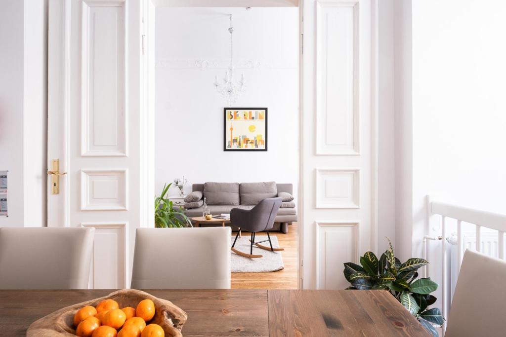 Apartment Flair Zentral Und Ruhig Für Familien Und Geschäftsreisende - Von Rueden Gmbh Berlin
