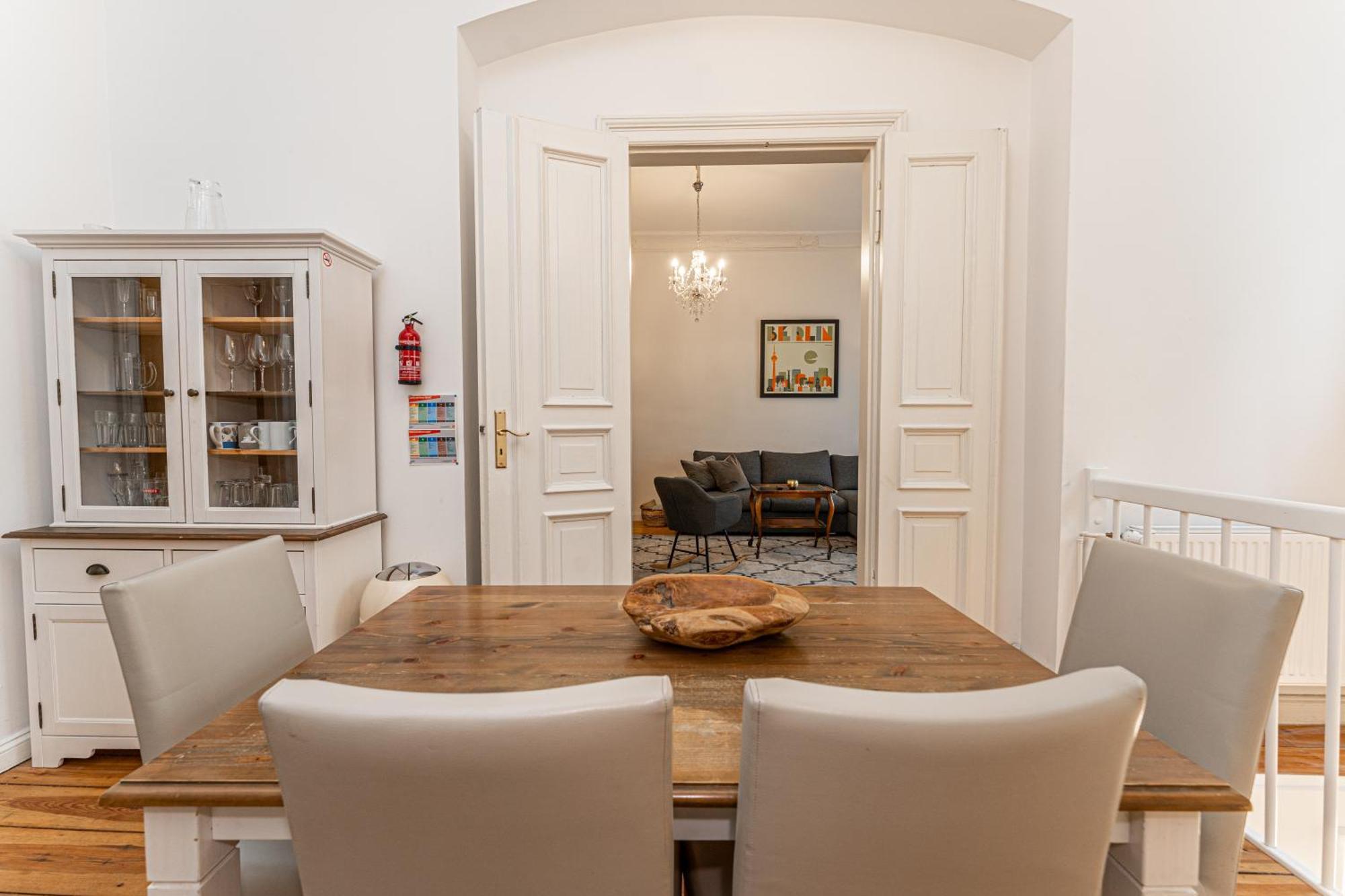 Apartment Flair Zentral Und Ruhig Für Familien Und Geschäftsreisende - Von Rueden Gmbh